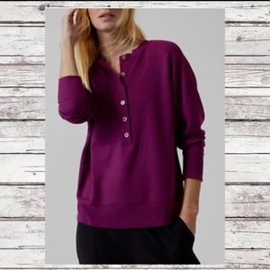 ATHLETA WOMEN'S EXOTIC FUCHSIA LONG SLEEVE BALANCE HENLEY SWEATSHIRT NWT (flaw)